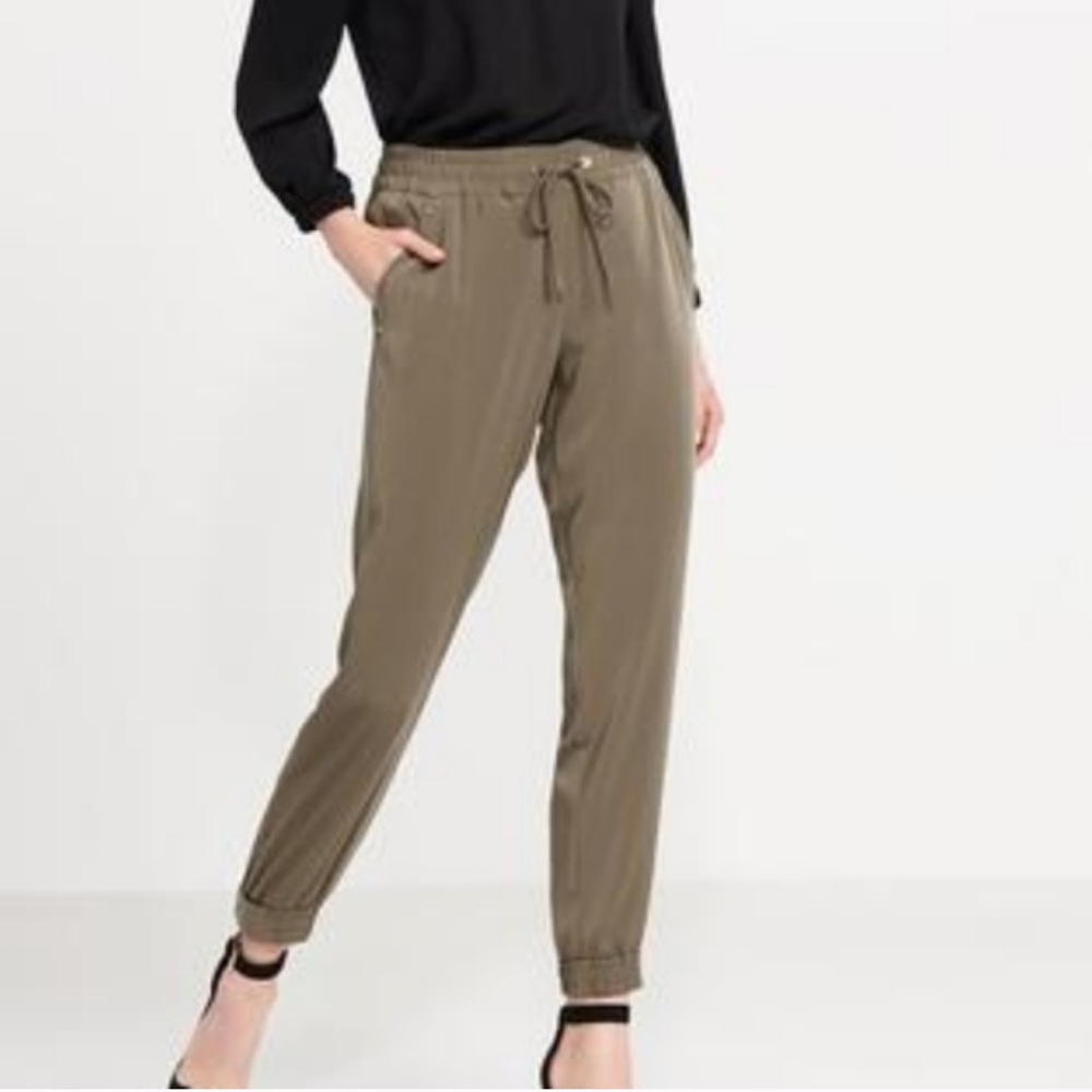 2/$30 Dynamite Army Green Jogger Style Pants with Gold Accents Size XS